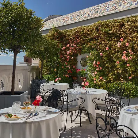 Relais & Chateaux Heritage Hotel-3